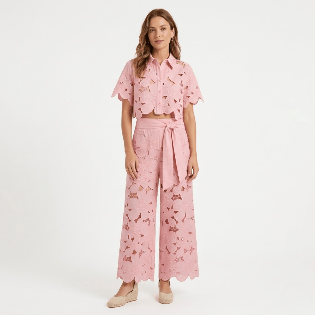Lucía | Conjunto de Dos Piezas con Top Corto de Encaje y Pantalones Anchos para Mujer - Noa Lagos