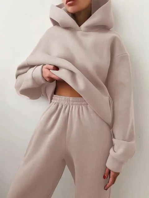 Conjunto de chándal en color gris para mujer