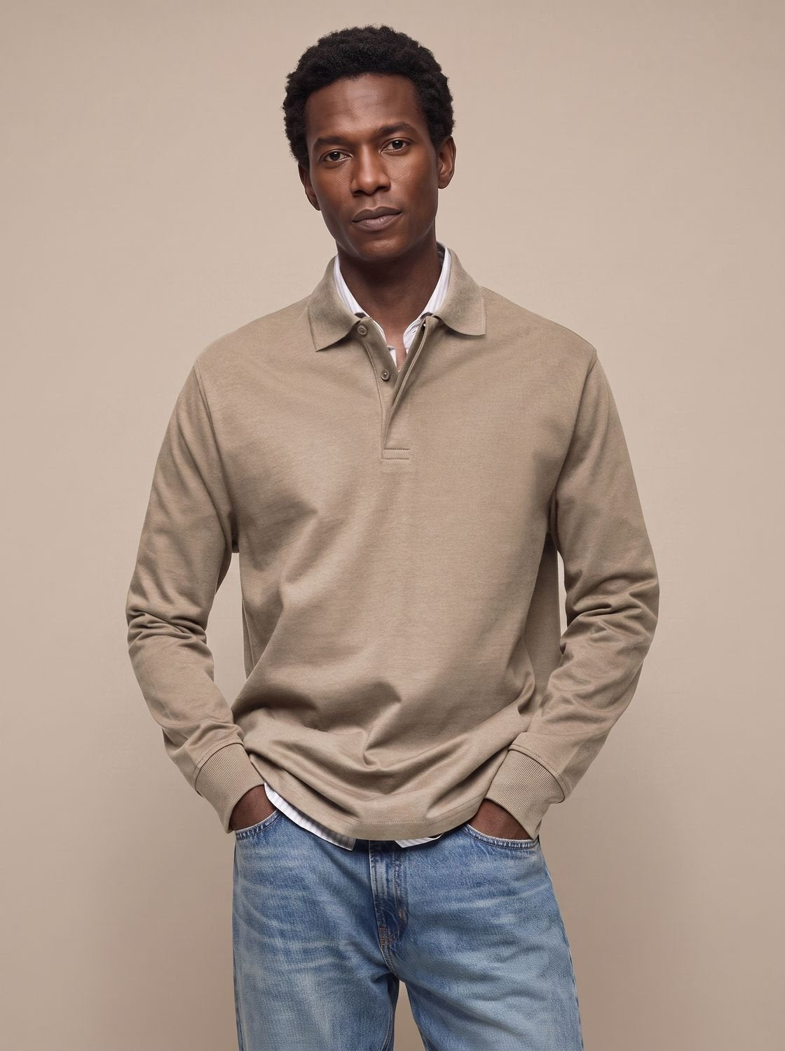 Polo gris de manga larga estilo smart-casual